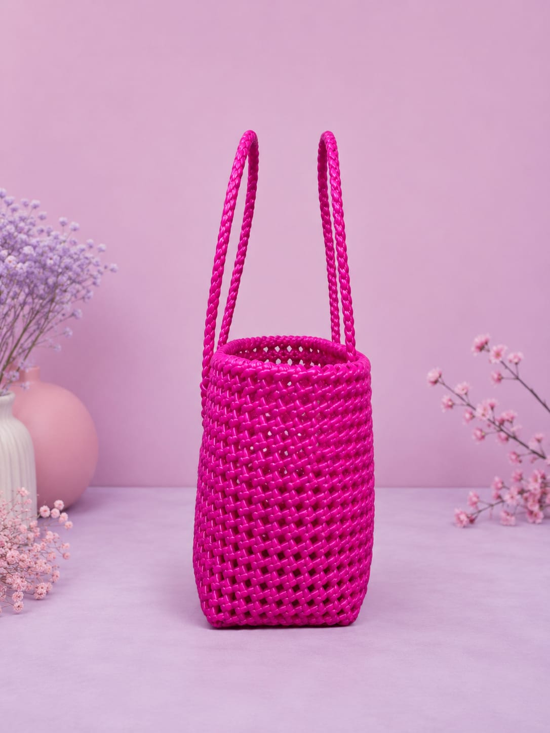 Lilatrendz Handcrafted Magenta Pink Wire Basket with White Floral Accent