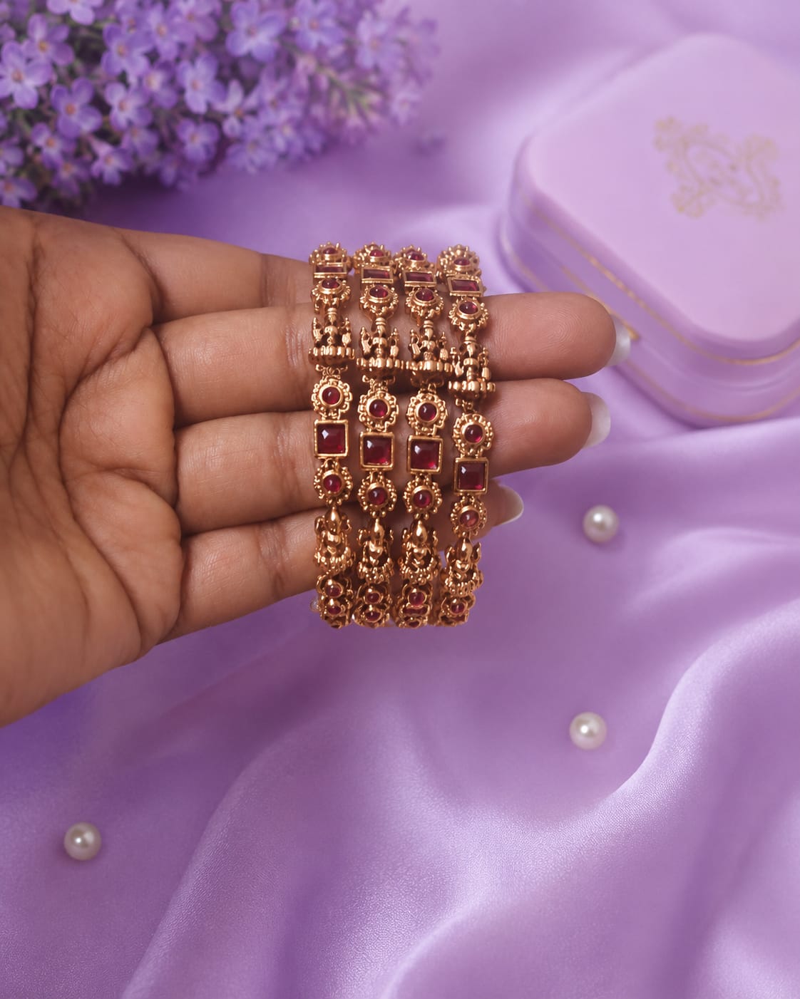 Antique Matte Gold-Plated Ruby Stone Traditional Bangle Set (Set of 4)